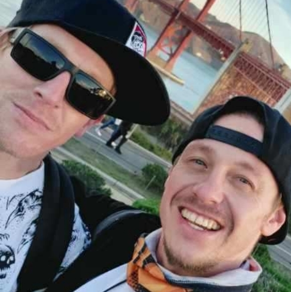 Meet your Posher, Brian - Picture 2 of 8